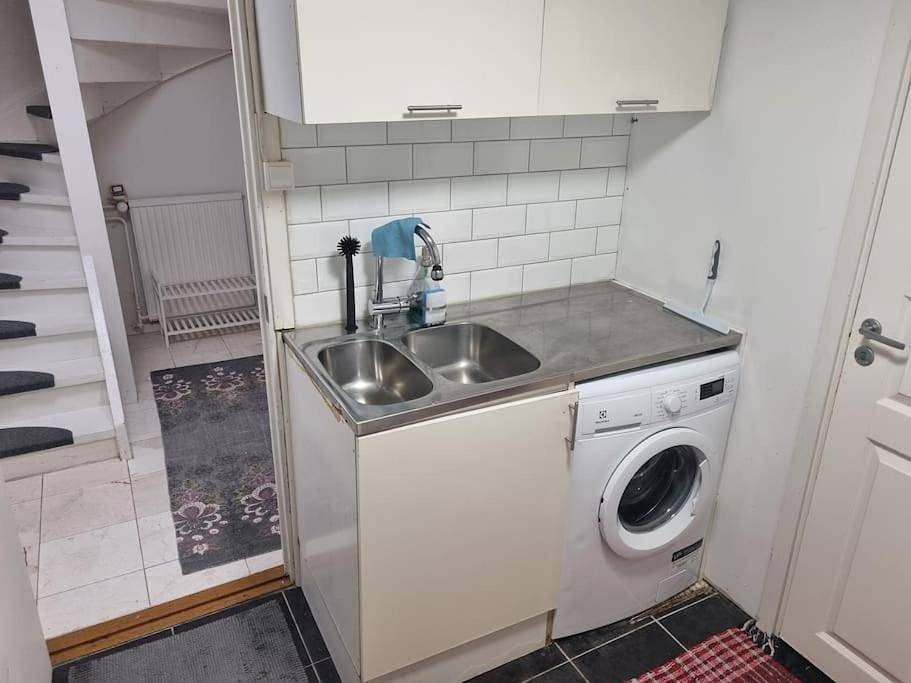 Ganze Wohnung, One-Bedroom Apartment in Upplands Bro, Mälaren