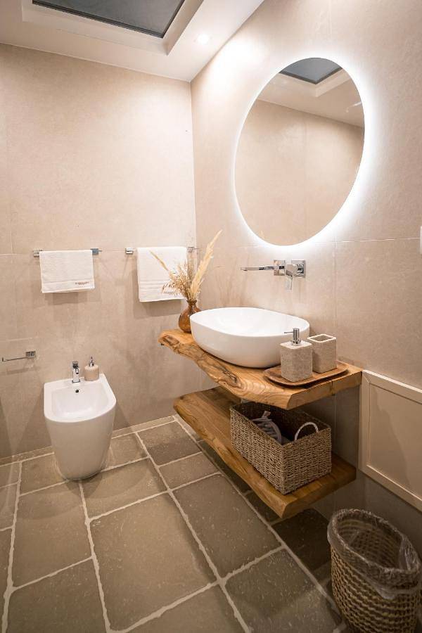Deluxe Suite with Spa Bath in Campi Salentina, Lecce Provinz