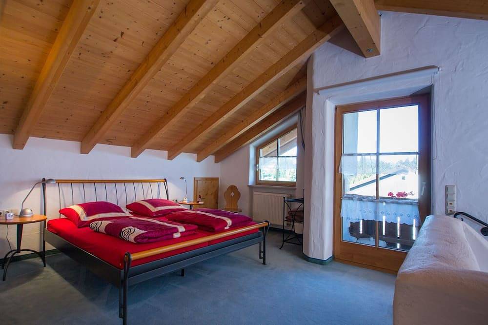 Geheel appartement, F **** comfort appartement in maisonnette-stijl, fantastisch uitzicht, toplocatie in Neuschwanstein, Füssen