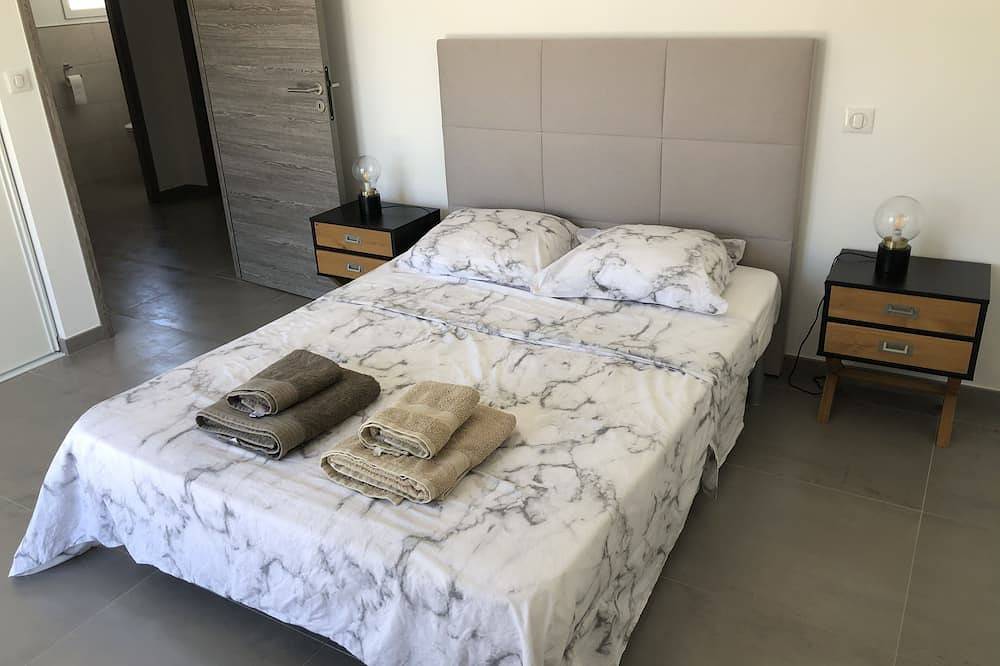 \"La Casamag\" Luxury Villa in Ghisonaccia High Corsica   in Ghisonaccia, Corte und Umgebung