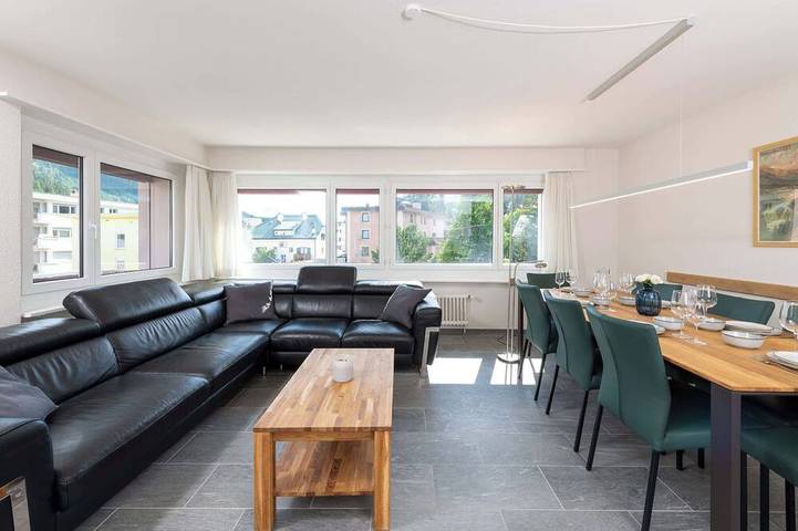 Ferienwohnung für 7 Personen, mit Balkon im Engadin