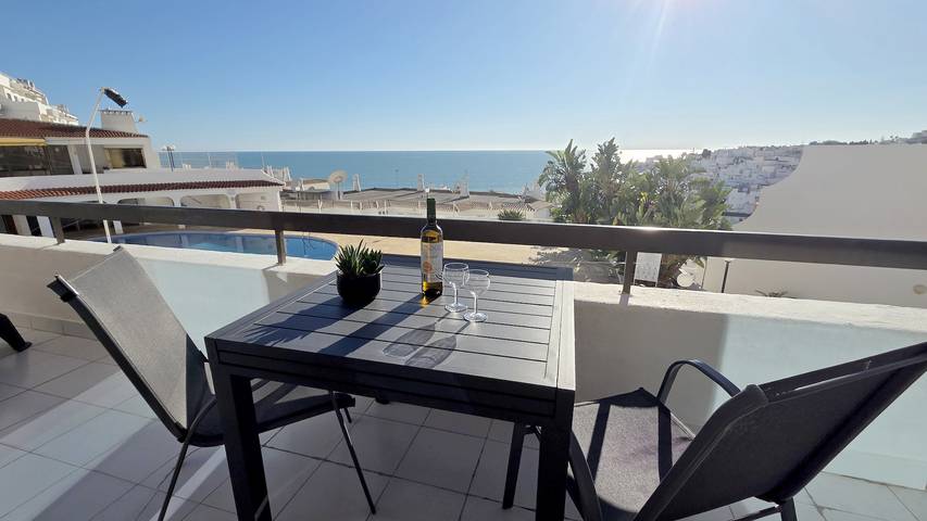 Ferienwohnung für 6 Personen, mit Terrasse und Kinderpool - 1