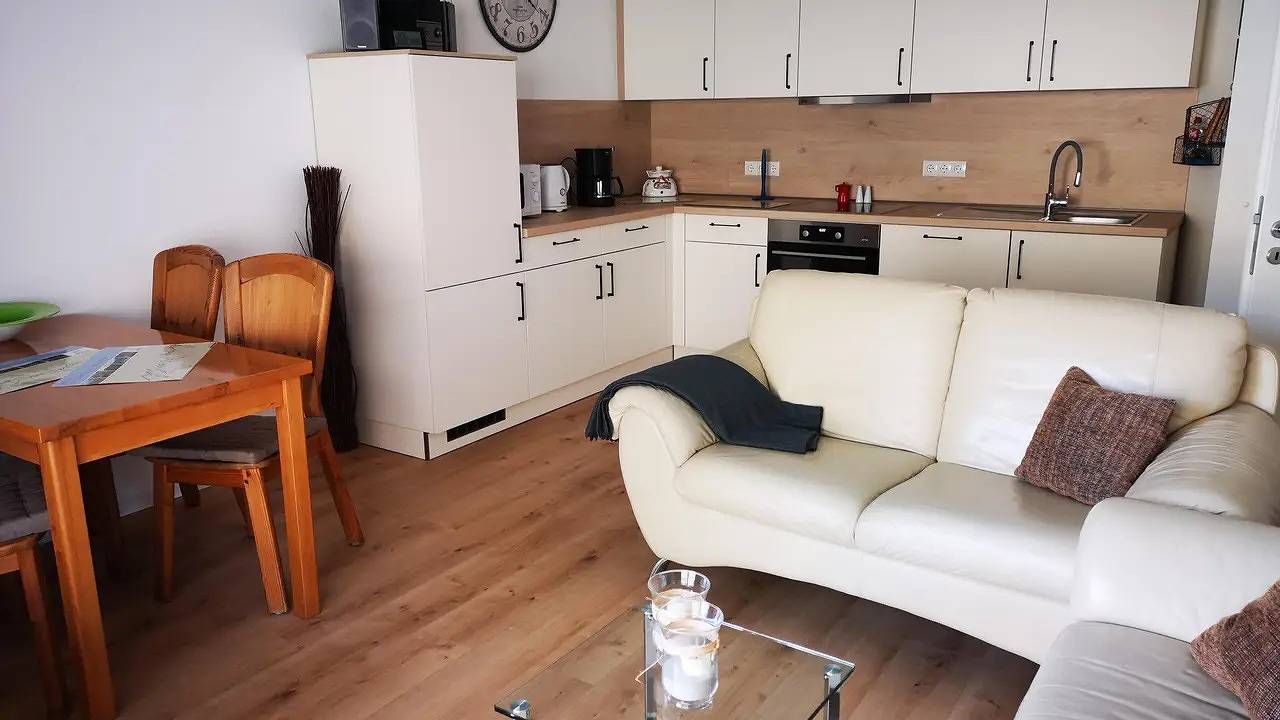 Ganze Ferienwohnung, Ferienwohnung für 2 Personen (55 m²) in Kattenes in Löf, Osteifel