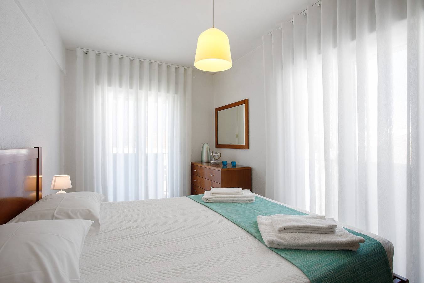Ganze Wohnung, Apartment 'Campo Mar - T1 Vista Praia' mit Meerblick, Balkon und Wlan in Praia de São Martinho do Porto, São Martinho do Porto