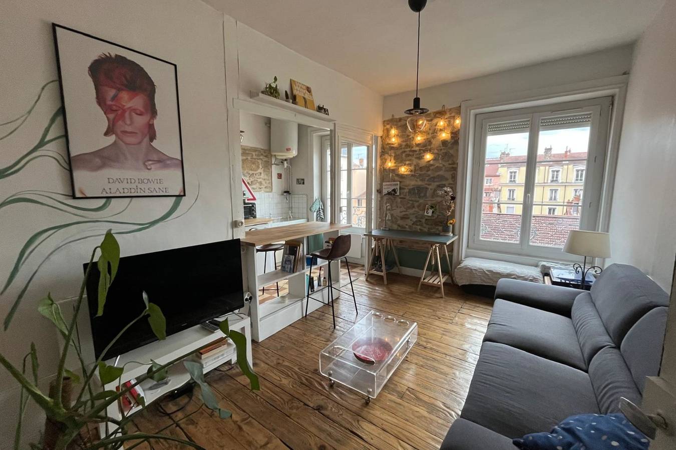 Monolocale intero, Bright studio in Lyon, ideal for two people in Lione, Rodano