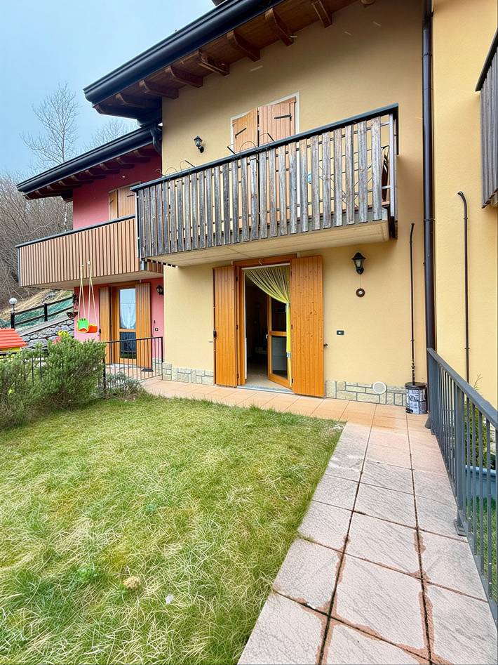 Gîte pour 4 personnes, avec Jardin et Vue à Colere - 2
