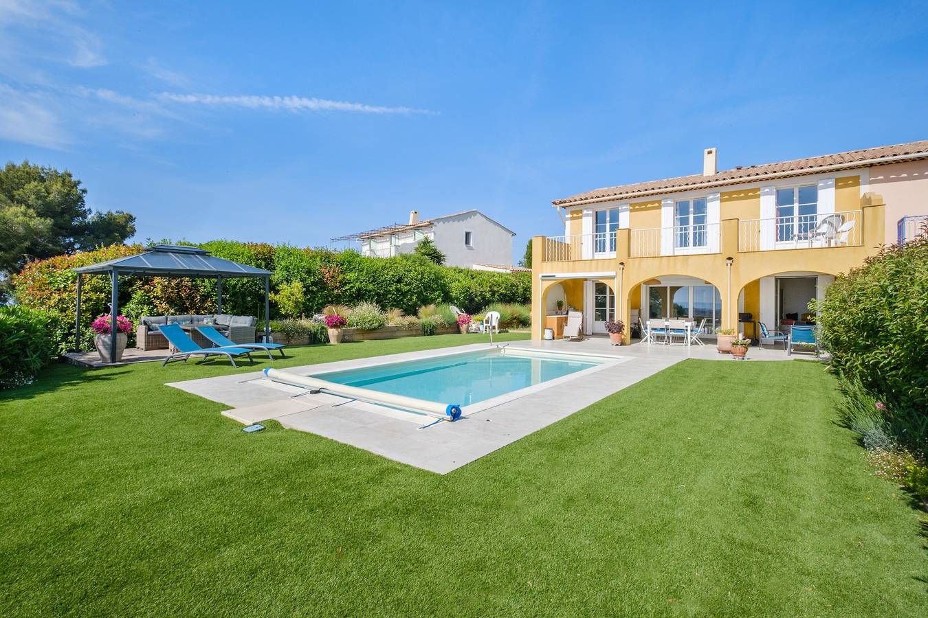 Villa „Privée Avec Piscine“ mit Meerblick, privatem Pool und Wlan in Cagnes-sur-Mer, Mittelmeerküste (Frankreich)