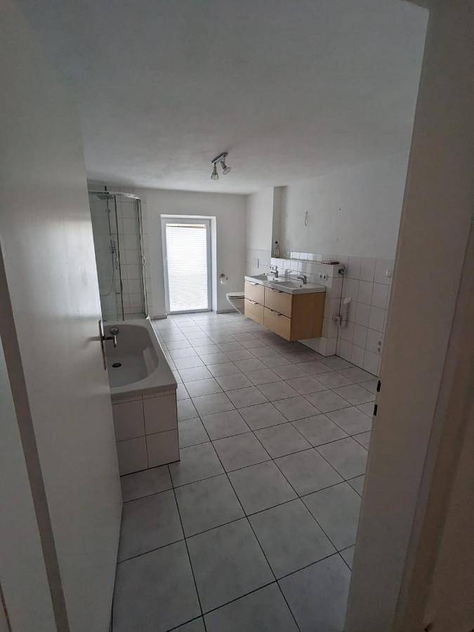 Ganze Wohnung, Maisonette mit Kaminöfen Nähe Starnberger See und München in Münsing, Starnberger See