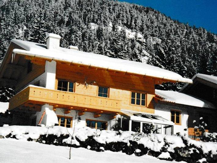 Hütte für 4 Personen, mit Balkon und Ausblick sowie Garten, kinderfreundlich in Sudelfeld