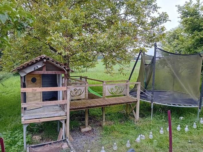 Location de vacances pour 7 personnes, avec jardin dans Charny-Orée-de-Puisaye - 2