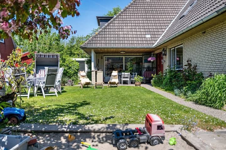 Ganze Wohnung, Ferienwohnung 'Lina' mit Gemeinschaftsterrasse, Gemeinschaftsgarten und Wlan in Tammensiel, Pellworm