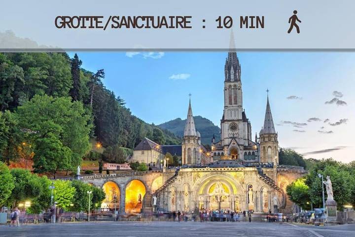 Gîte pour 6 personnes, avec vue, animaux acceptés dans Musée Sainte Bernadette Moulin Lacadé Maison Paternelle - 3