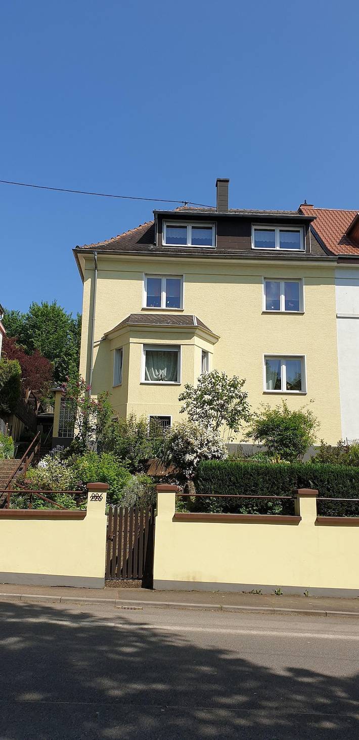 Vakantiewoning voor 4 personen, with Balkon and Terras as well as Tuin in Neunkirchen