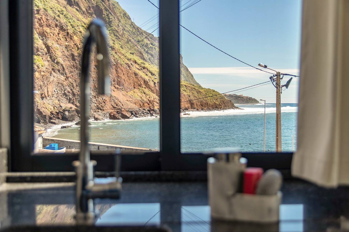 Vakantiehuis 'Casa Homem Do Mar' met zeezicht, balkon en Wi-Fi, foto 8