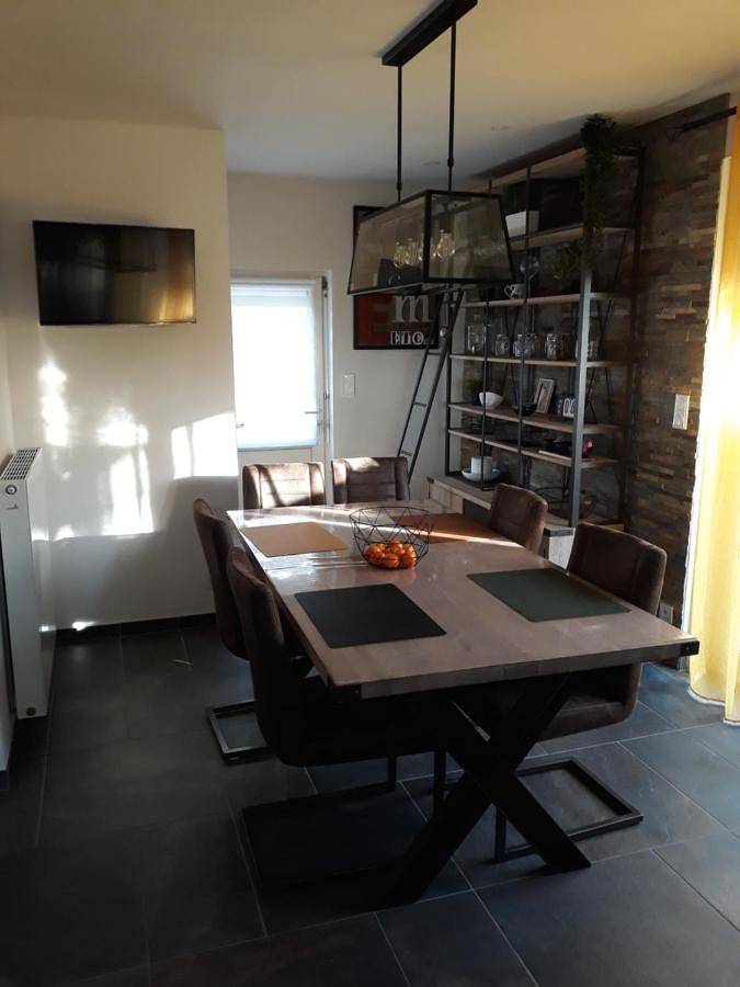 Appartement de vacances entier, Chambre double au calme proche Puy Du Fo in Le Boupère, Fontenay-le-Comte