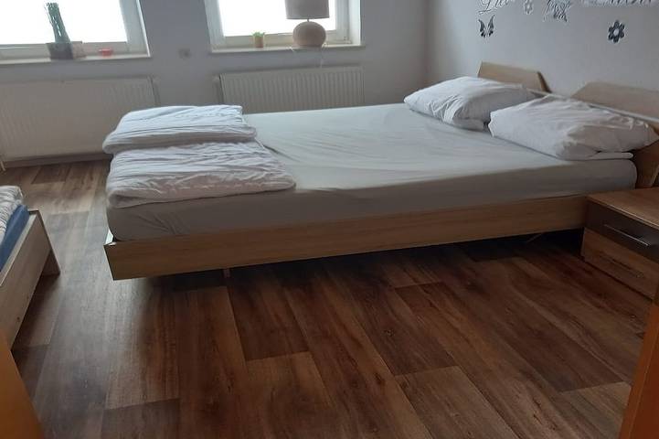 Ferienhaus für 13 Personen, mit Garten und Balkon im Waldecker Land - 4