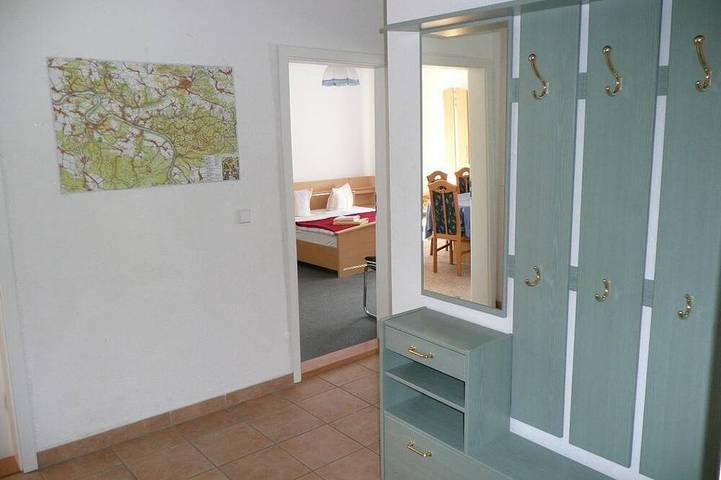 Ganze Wohnung, Ferienwohnung \"Rübezahlstiege\", 2 Schlafräume - Ferienhaus Kaiserkrone in Reinhardtsdorf-Schöna, Elbsandsteingebirge