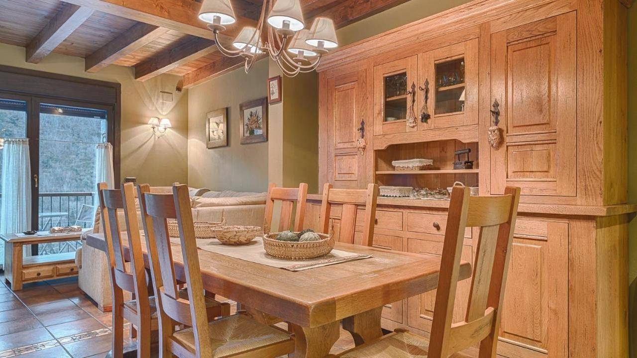 Casa Irissa in Las Bordas, Pirineo Catalan