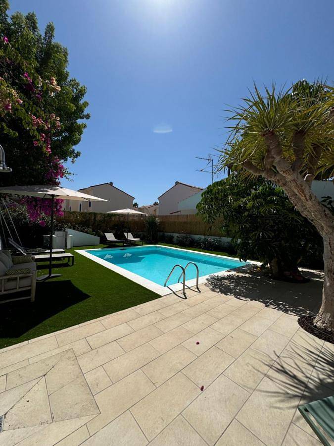 Apartamento para 6 personas, con piscina y terraza en Pasito Blanco