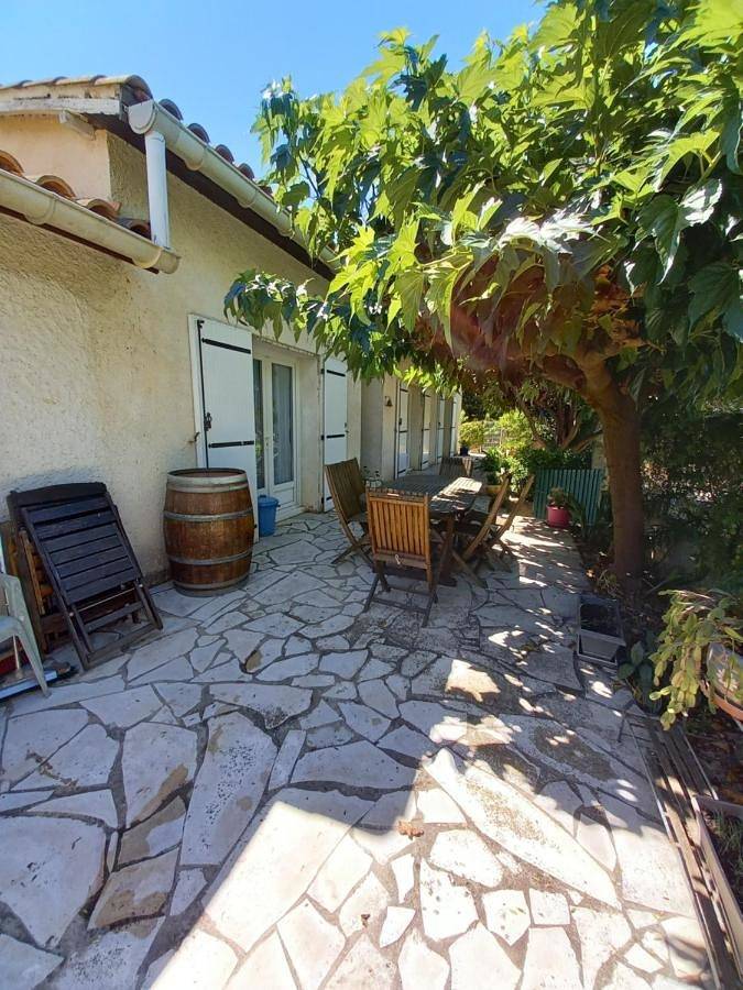 Location de vacances pour 7 personnes, avec jardin et vue à Bize-Minervois - 4