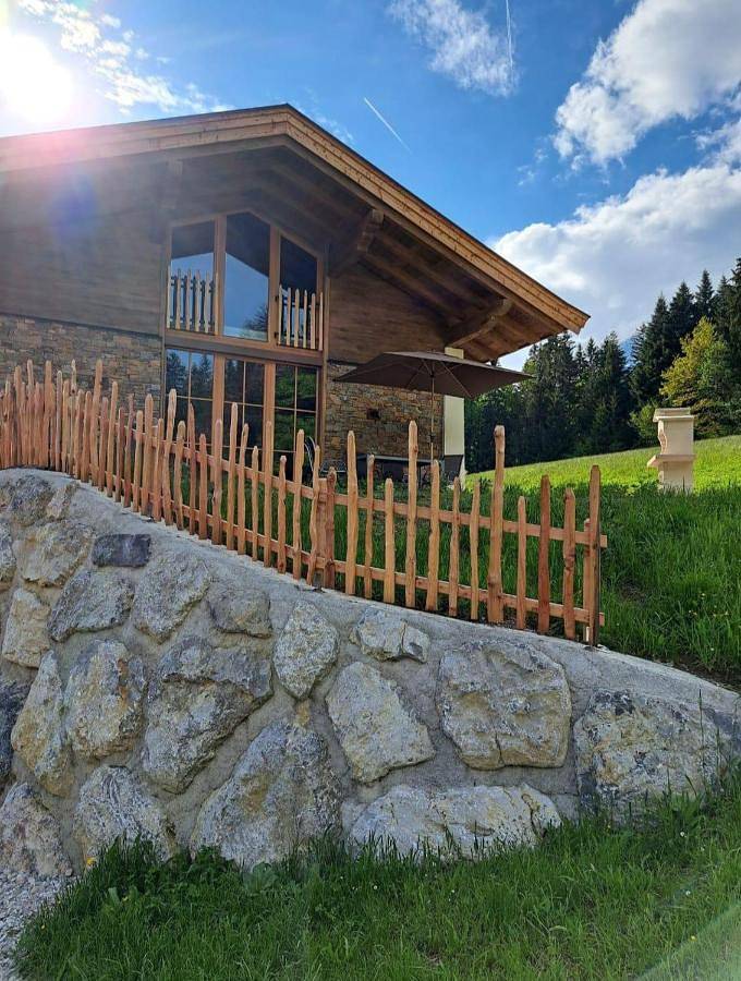 Ferienwohnung für 5 Personen, mit Balkon und Terrasse sowie Garten und Sauna
