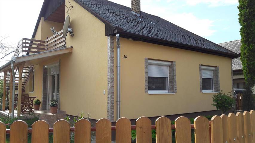 Studio für 3 Personen, mit Balkon und Garten in Balatonlelle - 2