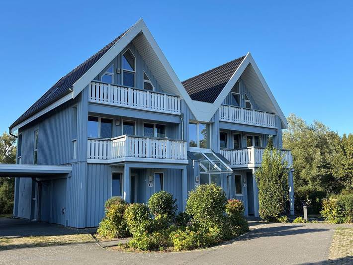 Ferienwohnung für 6 Personen, mit Balkon und Whirlpool sowie Sauna und Seeblick in Rechlin - 2
