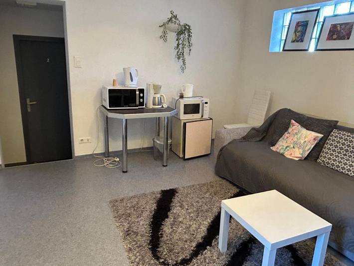 Gîte pour 2 personnes, avec terrasse, animaux acceptés à Mazeyrat-d'Allier - 2