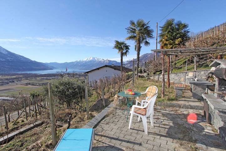 Ferienhaus für 6 Personen, mit Terrasse und Garten - 1
