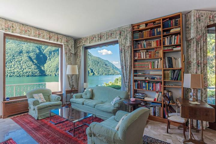 Ferienhaus für 6 Personen, mit Balkon und Seeblick, kinderfreundlich am Luganersee