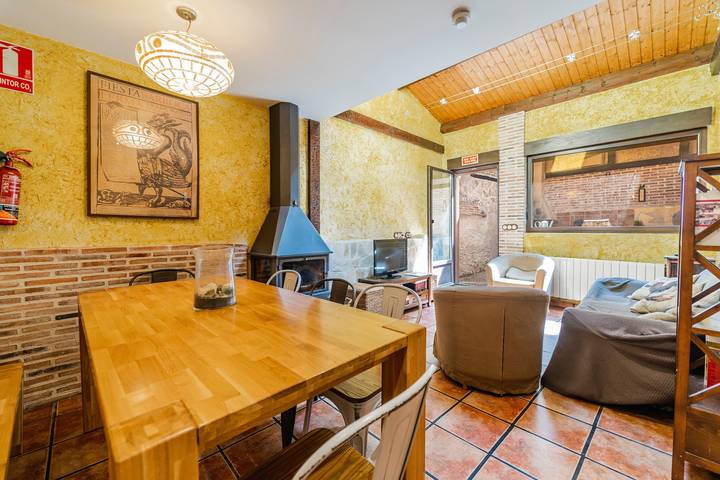 Maison de campagne "El Palomar De La Cuesta" avec jardin privé et Wi-Fi in Lerma, Province de Burgos