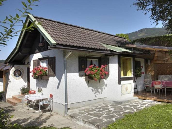 Ferienhaus für 3 Personen, mit Balkon/Terrasse und Balkon sowie Terrasse und Garten in Bad Hindelang