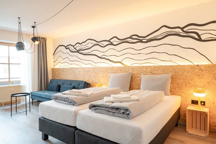 Hostel für 4 Personen, mit Balkon in Weitnau