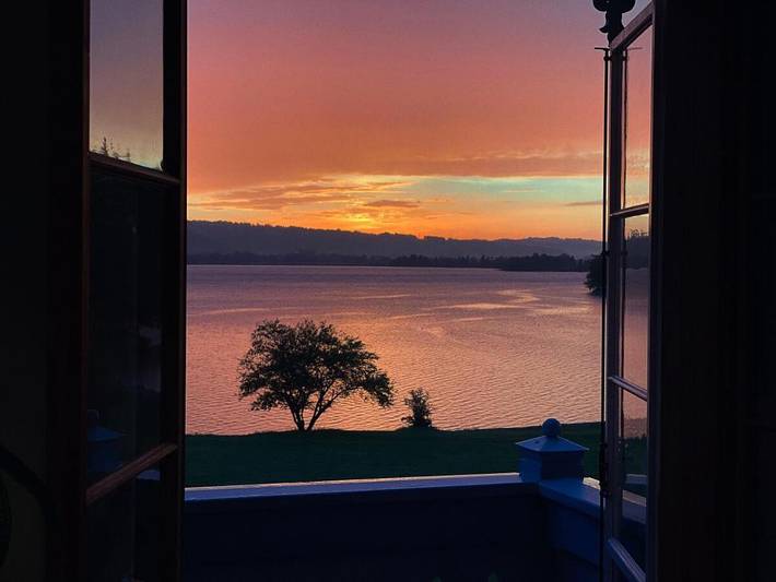 Ferienwohnung für 4 Personen, mit Balkon und Ausblick sowie Seeblick