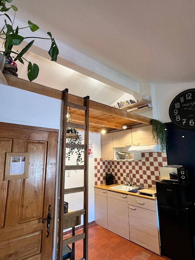 Appartement entier, Cosy Provençal in Belgentier, Côte méditerranéenne (France)