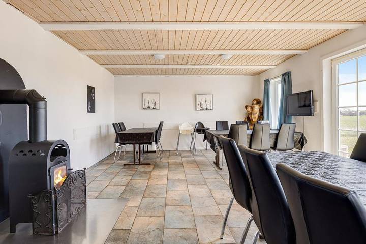 Ferienhaus für 24 Personen, mit Balkon/Terrasse und Whirlpool sowie Terrasse und Garten in Højer - 3