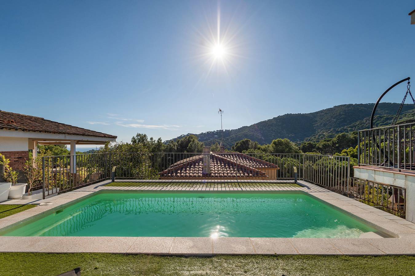 Appartement 'Habitaciones Marice' avec vue mer, piscine privée et Wi-Fi in Premià de Dalt, Costa del Maresme