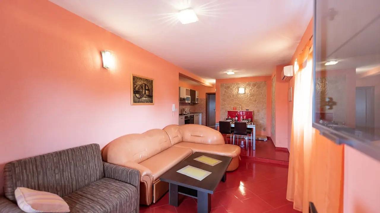 Cały apartament wypoczynkowy, Ferienwohnung für 4 Personen (60 m²) in Vinišće in Vinisce, Żupania splicko-dalmatyńska