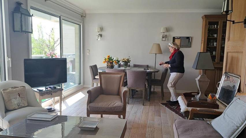 Gîte pour 4 personnes, avec Balcon ainsi que Terrasse et Vue à Bailly