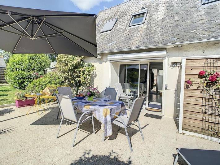 Location de vacances pour 4 personnes, avec terrasse et jardin à Veigné - 2