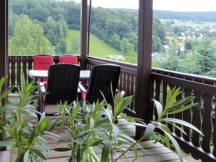 Ferienwohnung für 4 Personen, mit Balkon und Garten in Breitenbrunn / Erzgebirge
