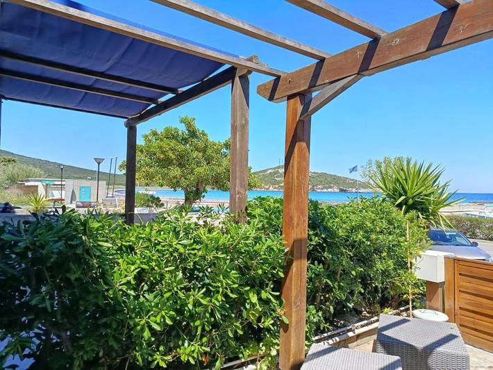 Gîte pour 4 personnes, avec vue et terrasse à Rogliano - 2