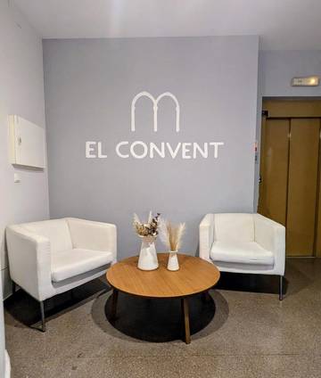 Gîte pour 3 personnes, avec terrasse à Moncada