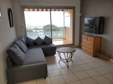 Appartement De Vacances pour 4 Personnes dans Bormes-les-Mimosas, Région de Toulon, Photo 3