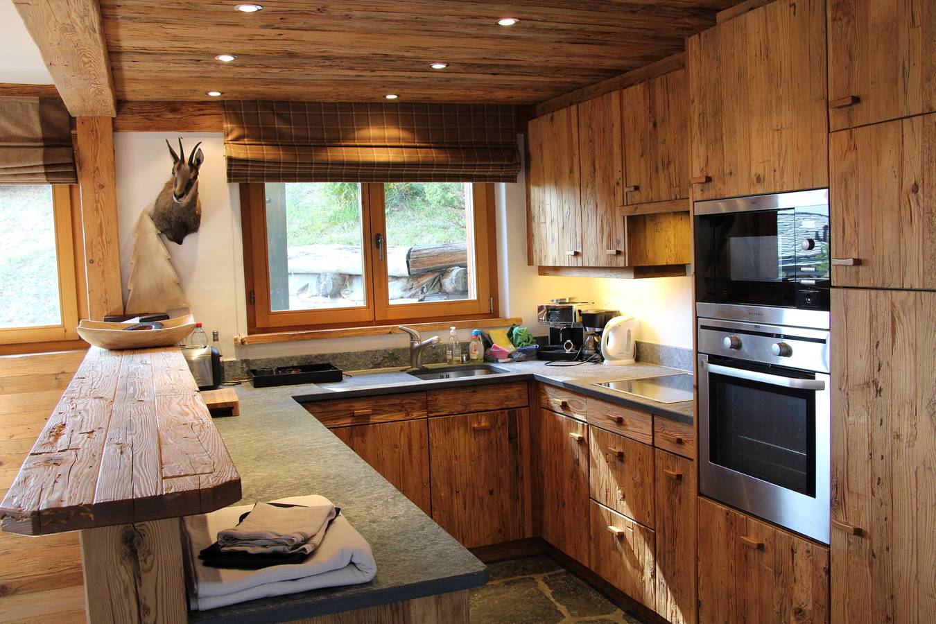 Entire apartment, Jade 110 - 3 bedrooms in Bagnes, Wallisian Alps