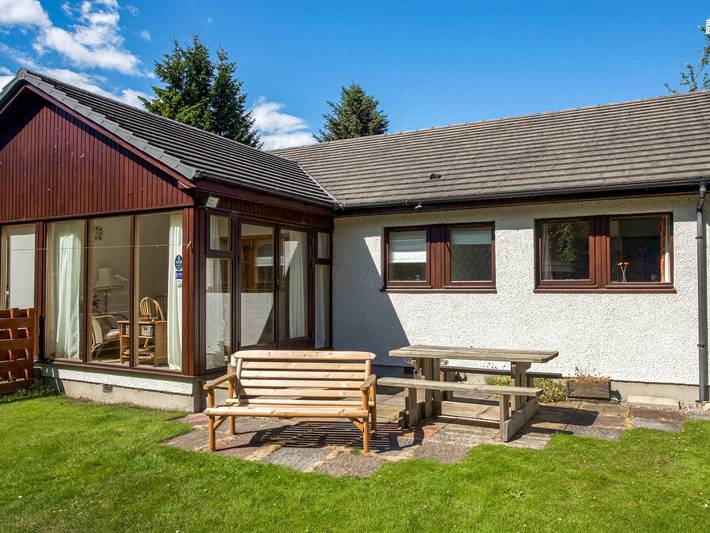 Cottage for 6 people, with garden, with pets in Boat of Garten