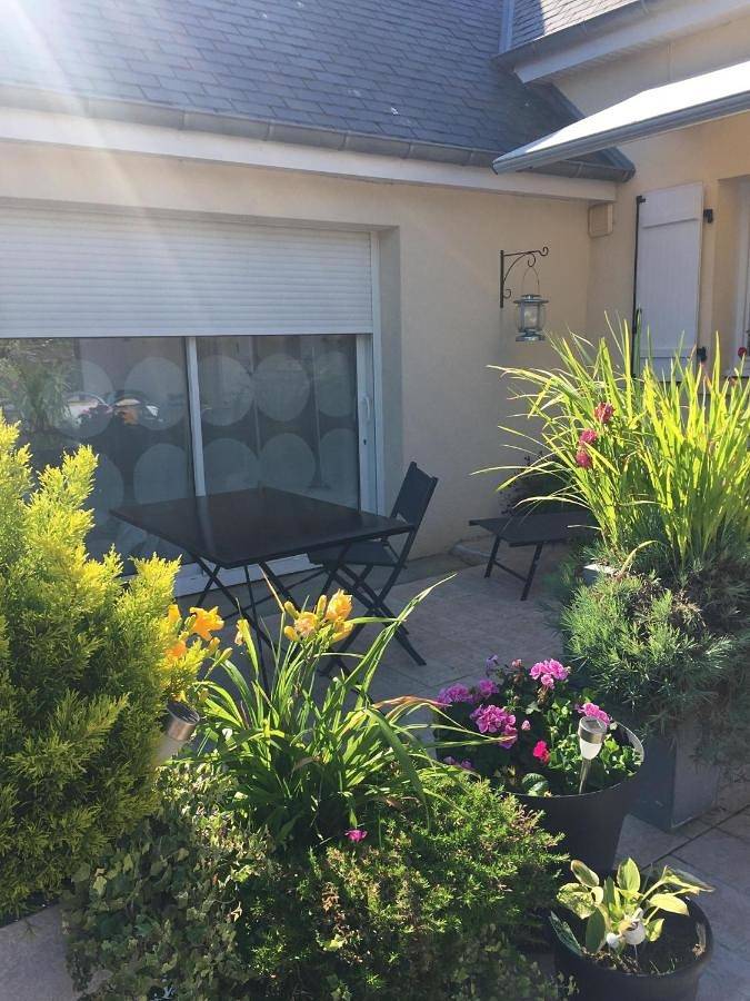 Chambre d’hôte pour 3 personnes, avec Terrasse et Jardin