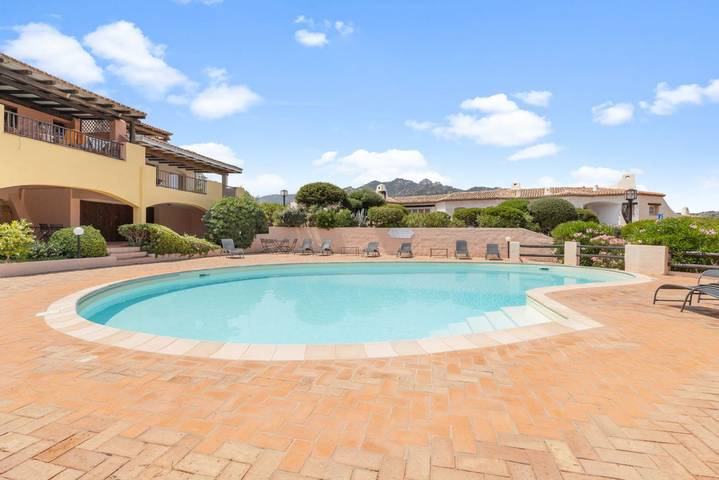 Apartamento entero, Apartamento de vacaciones para 6 personas con balcón/terraza in Porto Cervo, Arzachena
