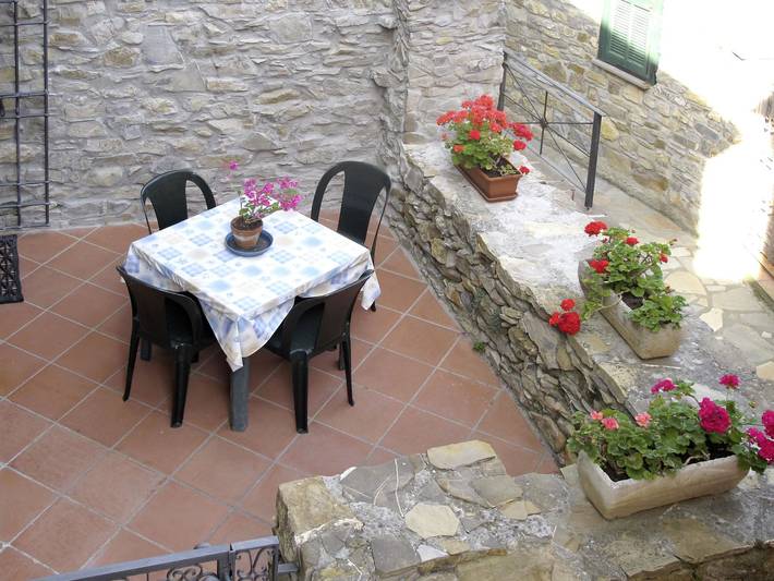 Ferienhaus für 4 Personen, mit Terrasse und Garten in Imperia Provinz - 3