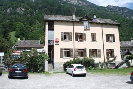 Hôtel pour 3 personnes, avec jardin à Sonogno - 3